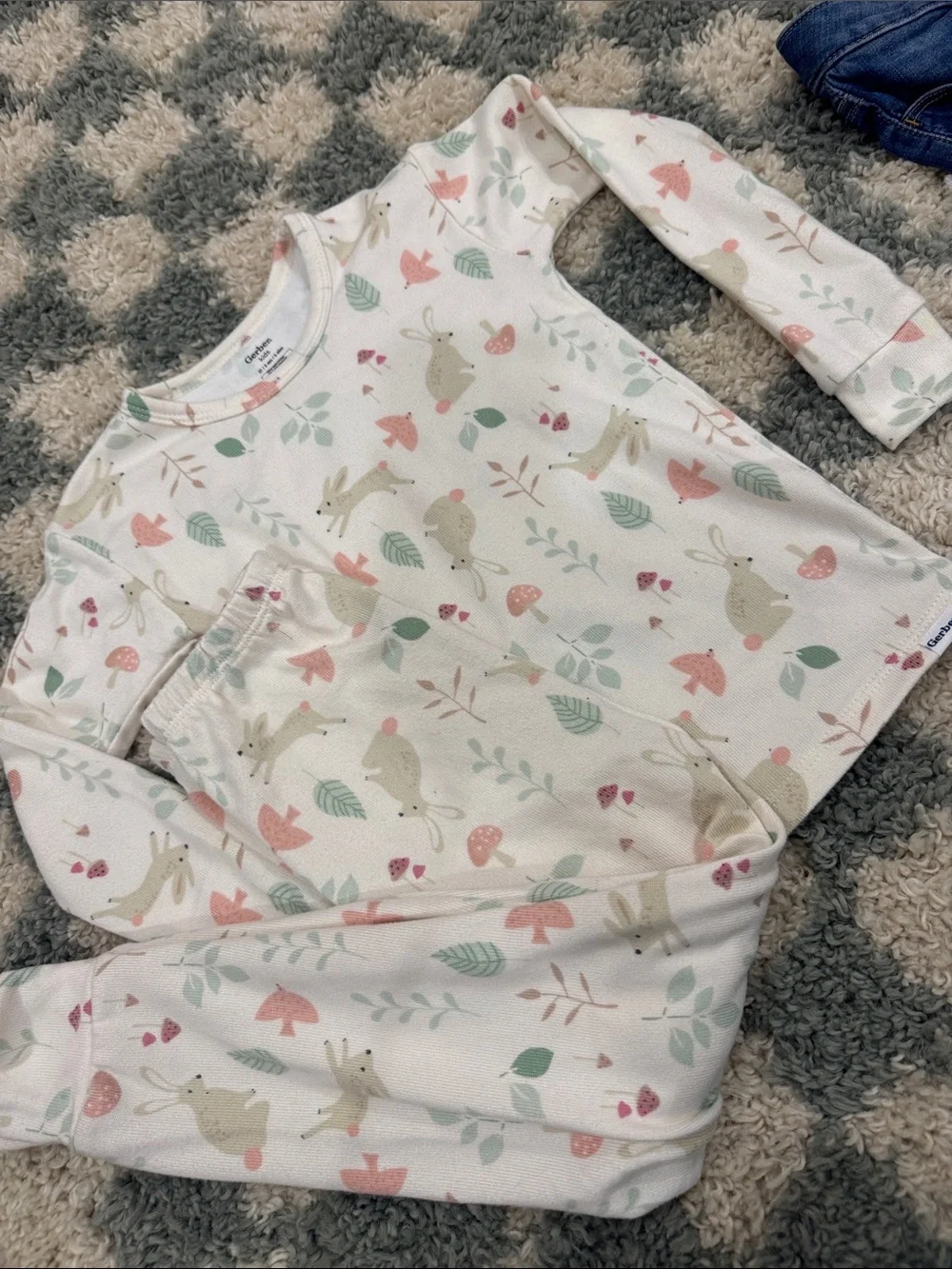 Carter's Girls Cream Bunny & Leaf Pajama Set